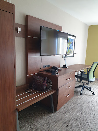 Holiday Inn Express & Suites Banning, an IHG Hotel image