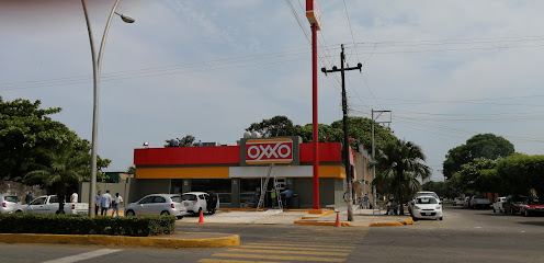 OXXO Leonardo Ayala VER