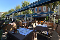 Atmosphère du Restaurant français Restaurant Café-Théâtre La Charrette à Romans-sur-Isère - n°20