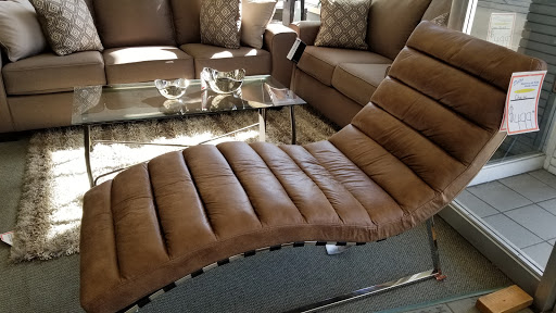 Mattress Store «Delta Mattress & Sofa Outlet Store», reviews and photos, 705 4th St, Eureka, CA 95501, USA