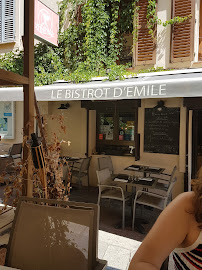 Atmosphère du Restaurant français Le Bistro d'Emile à Ajaccio - n°3
