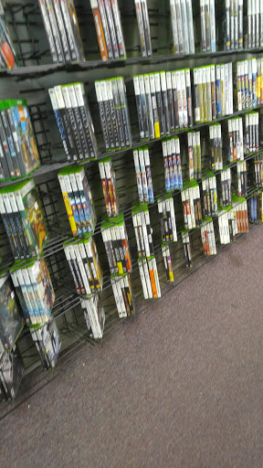 Music Store «Disc Replay», reviews and photos, 1418 Butterfield Rd, Downers Grove, IL 60515, USA