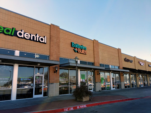 Car Battery Store «Batteries Plus Bulbs», reviews and photos, 3121 N President George Bush Hwy, Garland, TX 75040, USA