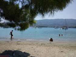 Photo de Petros bay partiellement zone de villégiature
