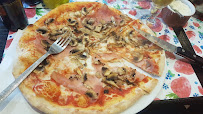 Pizza du Restaurant italien CHEZ TONINO. à Charenton-le-Pont - n°3