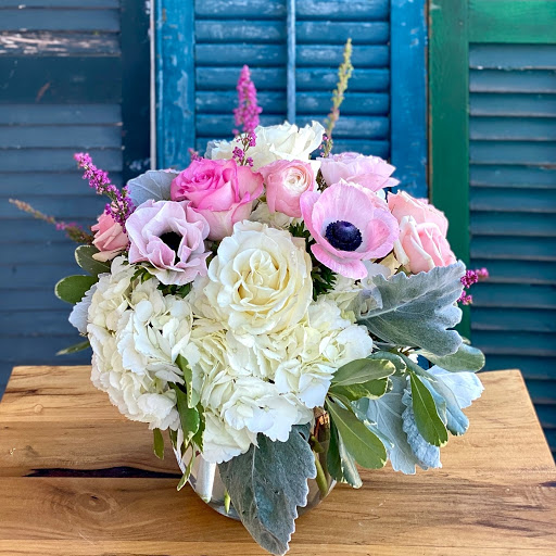 Florist «Florist Of Covington», reviews and photos, 2640 N Hwy 190, Covington, LA 70433, USA