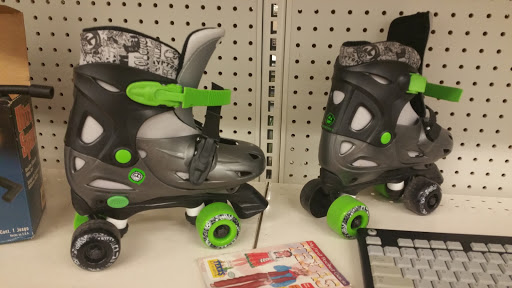 Thrift Store «Carolina Thrift», reviews and photos, 2821 Brentwood Rd, Raleigh, NC 27604, USA