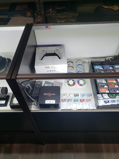 Pawn Shop «U-Pawn LLC», reviews and photos, 884 Main St, Willimantic, CT 06226, USA