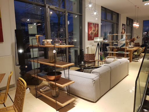 Läden, um Möbel zu kaufen Vienna
