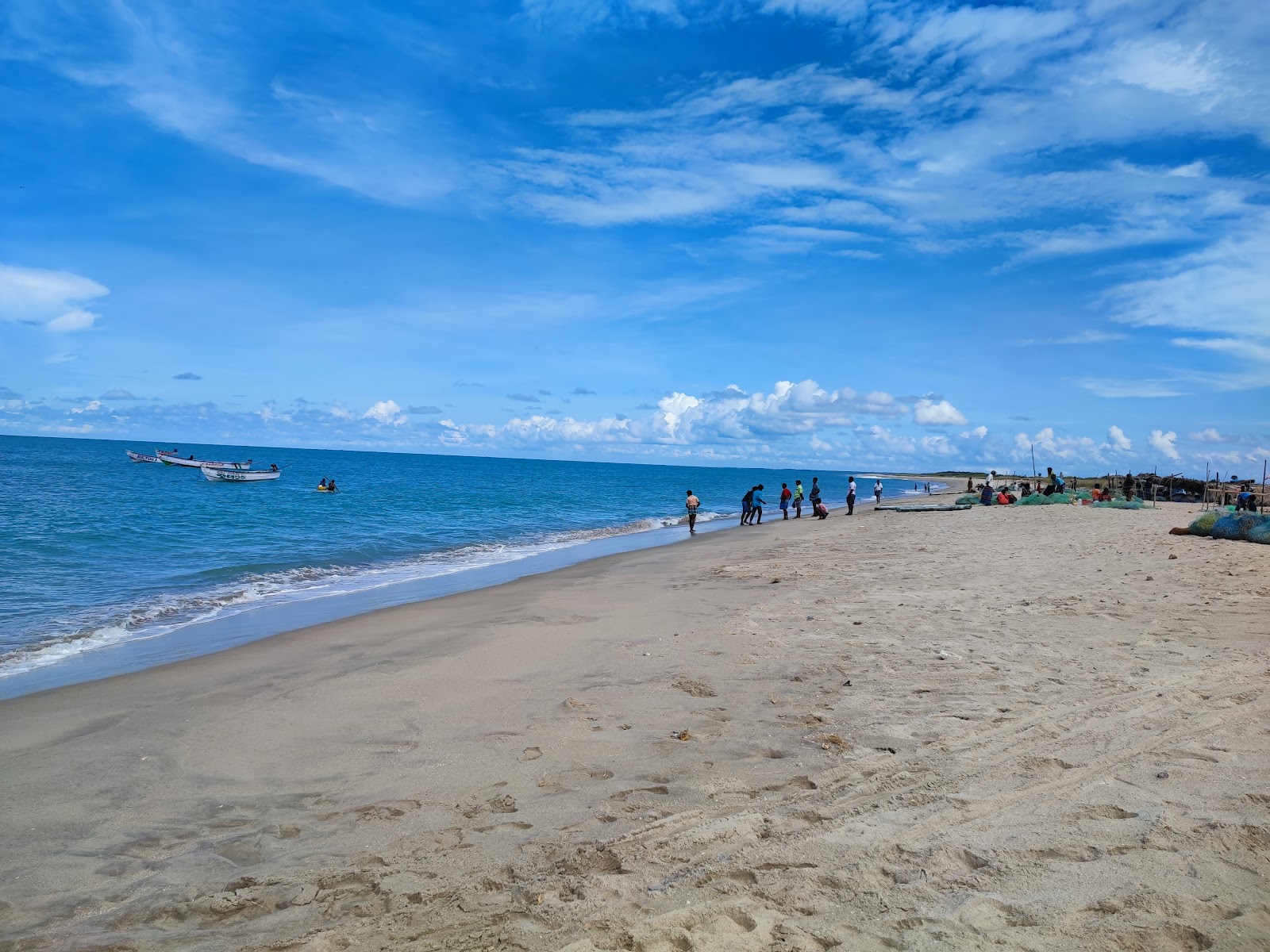 Foto von Dhanushkodi Beach mit beiger sand Oberfläche