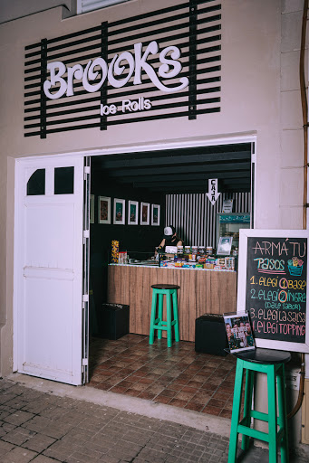 Brooks Ice Rolls - Ice cream shop,Dessert shop en Sunchales