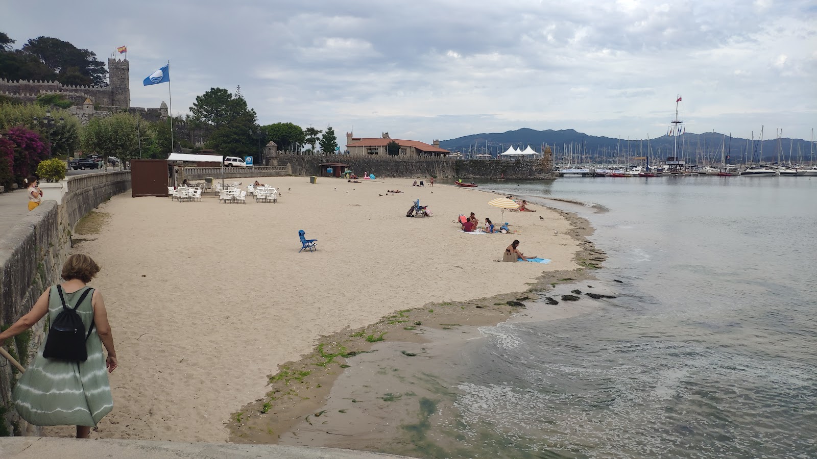 Praia da Ribeira的照片 具有非常干净级别的清洁度