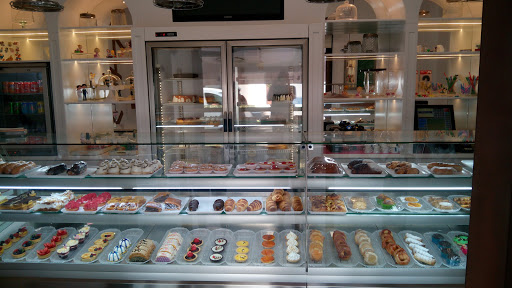 Pastelería Flor De Aridane en Retamar, Santa Cruz de Tenerife
