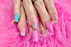 Spa Nails image