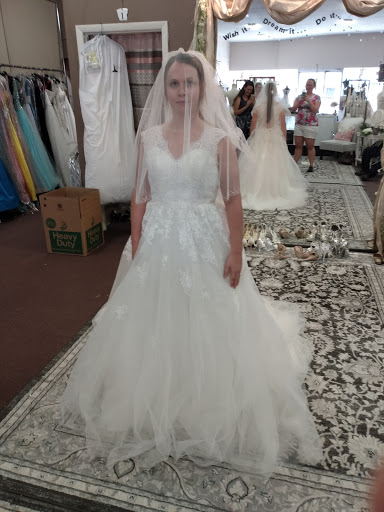 Bridal Shop «A Bridal Path», reviews and photos, 55 Commonwealth Ave, Bristol, VA 24201, USA