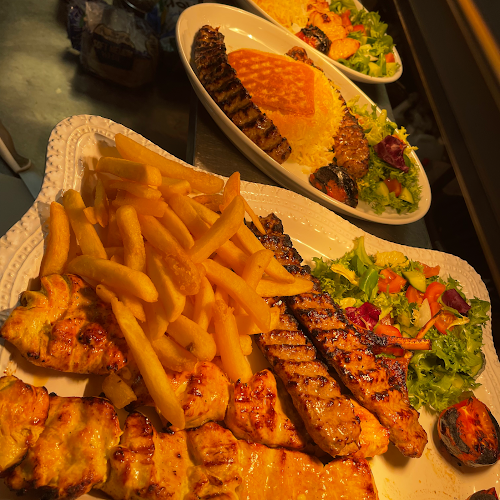 Sidewalk Cafe & Iranian Restaurant Southampton - Southampton