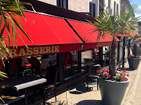 Atmosphère du Restaurant français LA GRANDE BRASSERIE SALLE 14 depuis 1990 à Joinville - n°7