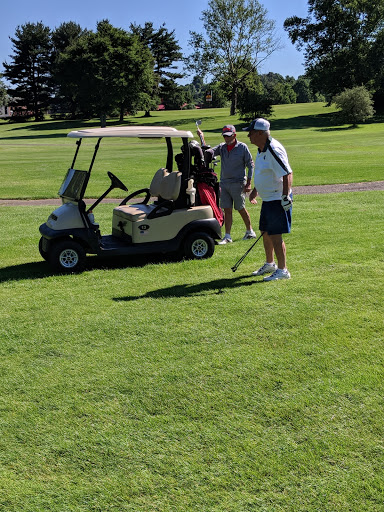 Golf Course «Wilkshire Golf Course», reviews and photos, 10566 Wilkshire Blvd NE, Bolivar, OH 44612, USA