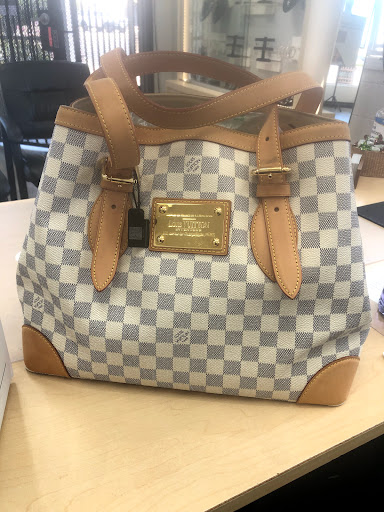 Jeweler «Mills Jewelers Camarillo», reviews and photos, 2171 Ventura Blvd, Camarillo, CA 93010, USA