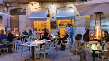 Tomates Verdes Restaurant & more - Carrer de la Constitució, 2, 07620 Llucmajor, Illes Balears, Spain