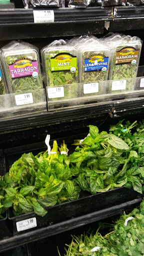 Supermarket «Save Mart Supermarkets», reviews and photos, 828 J St, Marysville, CA 95901, USA