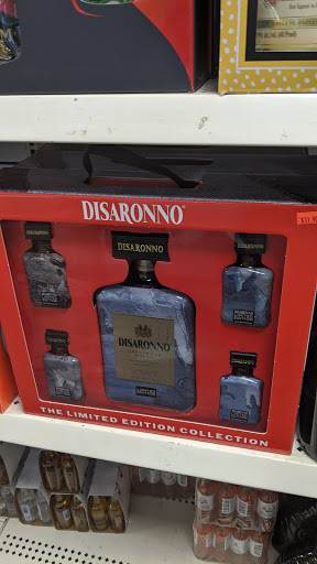 Liquor Store «Sunset Point Liquors», reviews and photos, 2516 Sunset Point Rd, Clearwater, FL 33765, USA