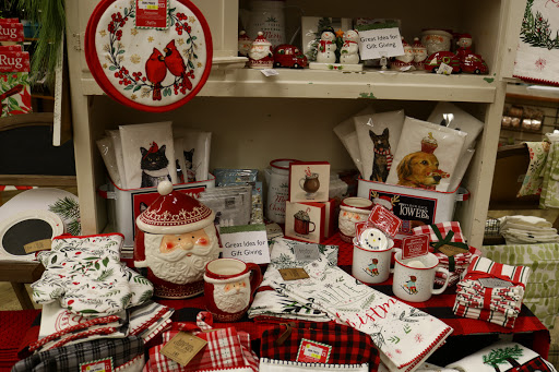 Garden Center «Stauffers of Kissel Hill Home & Garden Store», reviews and photos, 4450 Lincoln Hwy, York, PA 17406, USA