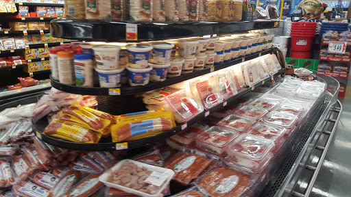 Grocery Store «Superior Grocers», reviews and photos, 1375 N Citrus Ave, Covina, CA 91722, USA