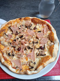 Plats et boissons du Pizzeria le Vulcano à Menton - n°7