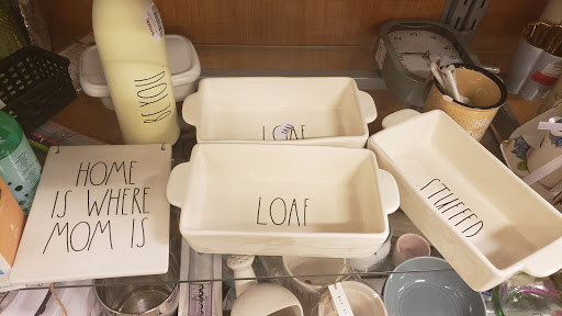 Department Store «HomeGoods», reviews and photos, 162 Everett Ave, Chelsea, MA 02150, USA