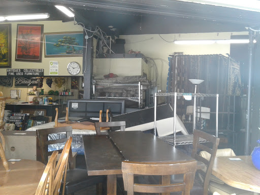 Used Furniture Store «Dixon Used Furniture», reviews and photos, 1915 Rainier Ave S, Seattle, WA 98144, USA
