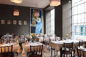 L'Escargot Bleu Restaurant and Wine Bar image