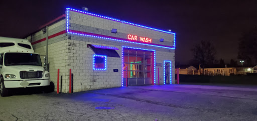 Super Car Wash Systems en Warren