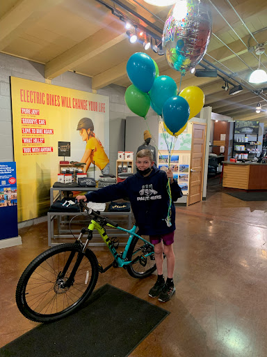 Bicycle Store «Bike Gallery - Beaverton», reviews and photos, 12345 SW Canyon Rd, Beaverton, OR 97005, USA