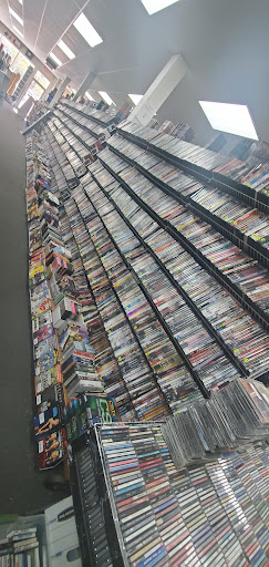 Video Game Store «Play It Trade It», reviews and photos, 4324 N High St, Columbus, OH 43214, USA