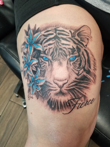 Tattoo Shop «You Pick It We Stick It», reviews and photos, 8235 Almeda Genoa Rd, Houston, TX 77075, USA