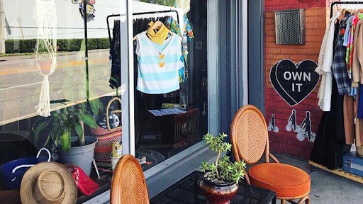 Vintage Clothing Store «Etoile Boutique», reviews and photos, 2424 E Robinson St, Orlando, FL 32803, USA