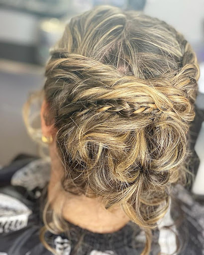 MC Estilistas Peluquería y Estética en Colmenar de Oreja, Madrid