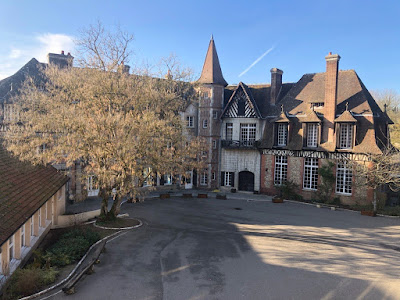 École et Collège Saint Georges à Beaumont-le-Roger