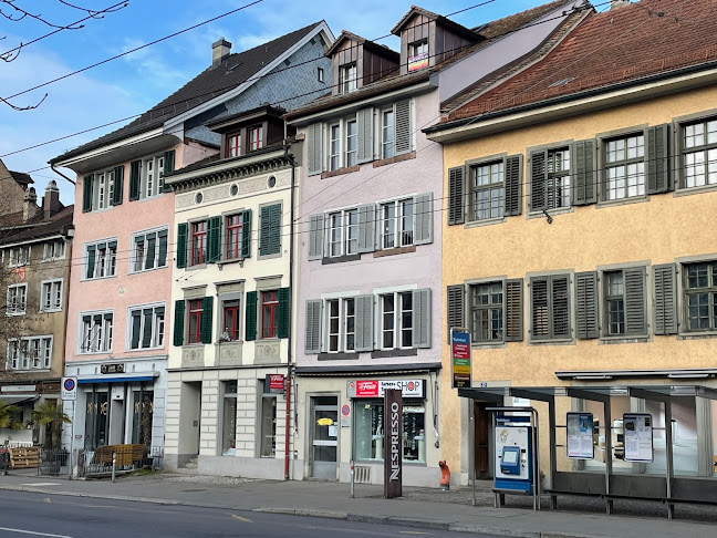 W. Feusi / Inhaber M. Feusi Malergeschäft, Farben- und Tapetenshop