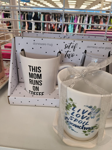 Clothing Store «Ross Dress for Less», reviews and photos, 3401 Raleigh Rd Pkwy W, Wilson, NC 27896, USA