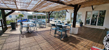 Atmosphère du Bar restaurant Les Flots Bleus à L'Aiguillon-la-Presqu'île - n°2