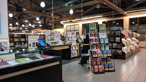 Book Store «Barnes & Noble», reviews and photos, 626 106th Ave NE, Bellevue, WA 98004, USA