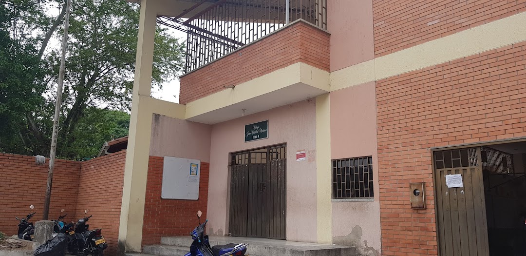 Colegio Juan Cristóbal Martínez Sede B - Colmena