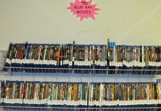 Pawn Shop «West Valley Pawn & Gold», reviews and photos, 611 N Dysart Rd, Avondale, AZ 85323, USA