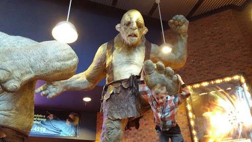 Event Venue «Megaplex Theatres at Jordan Commons», reviews and photos, 9335 State St, Sandy, UT 84070, USA