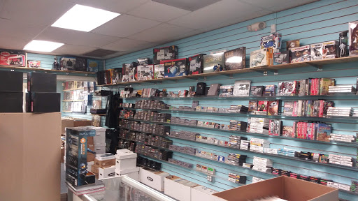 Toy Store «Vintage & Current Collectibles (V&C)», reviews and photos, 115 S Montclair Ave, Brandon, FL 33511, USA