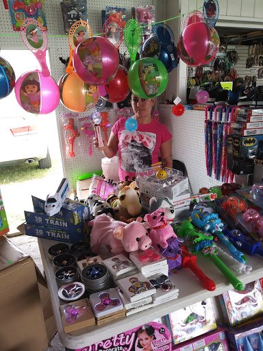 Flea Market «Flea Mart», reviews and photos, 12280 TX-16, San Antonio, TX 78224, USA