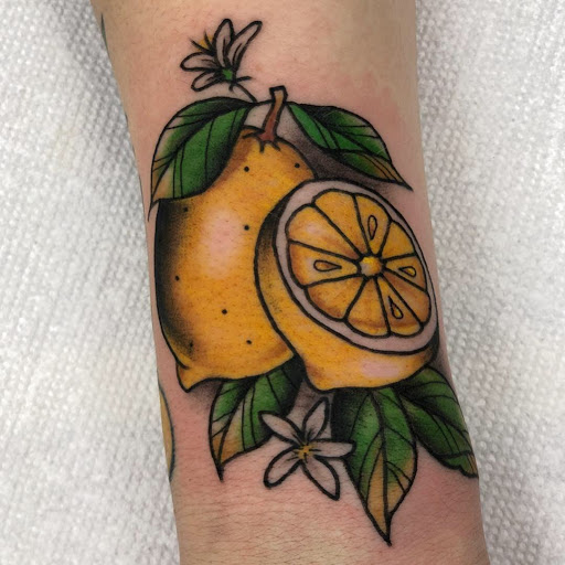 Tattoo Shop «Diamond Mind Tattoo», reviews and photos, 53 Main St, Buzzards Bay, MA 02532, USA