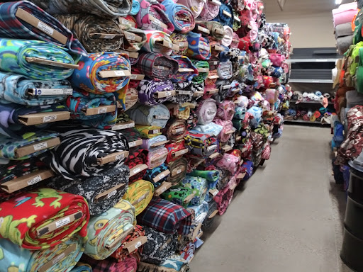 Fabric Store «SR Harris Fabric», reviews and photos, 3715 E Hwy 13, Burnsville, MN 55337, USA